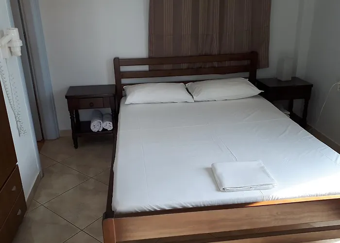 Angelos بيت ضيافة إيراكليا