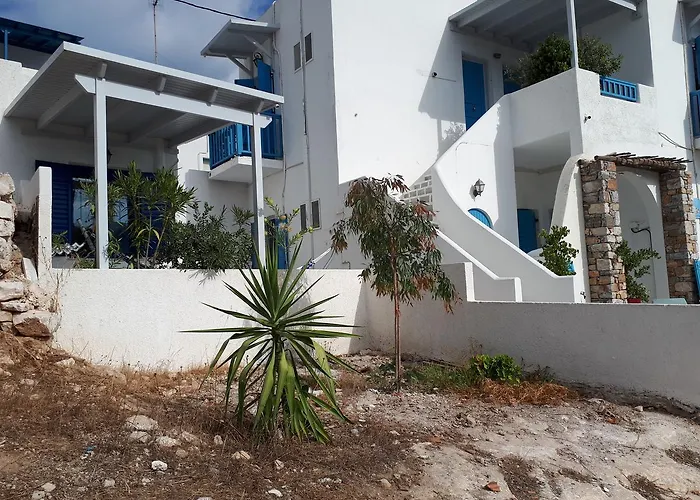 Angelos بيت ضيافة