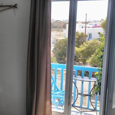 Angelos 3* Irakleia (Naxos)